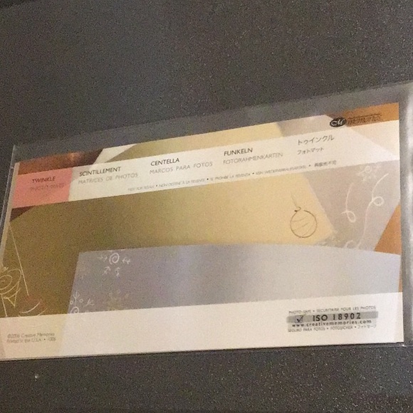 Creative Memories Photo Mats, Twinkle - Picture 1 of 3